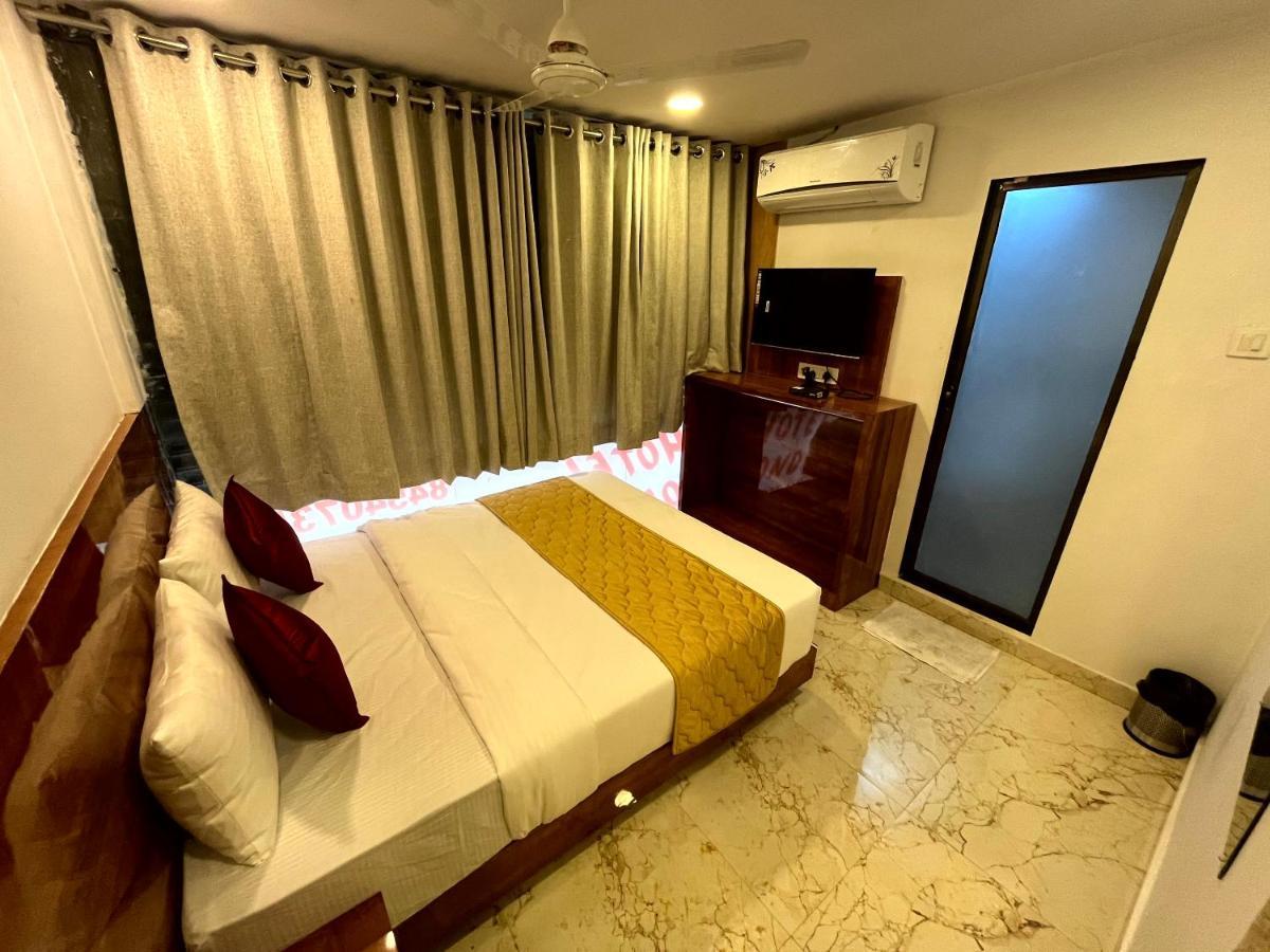 Hotel Delmond Prime- Near Nesco Bombay Eksteriør billede